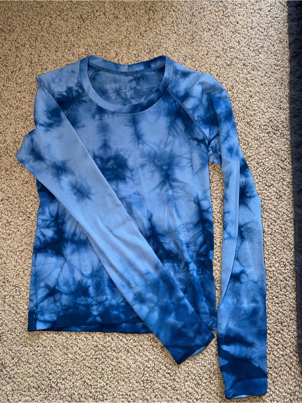 lululemon athletica Blue Tie-Dye Long Sleeve Crew